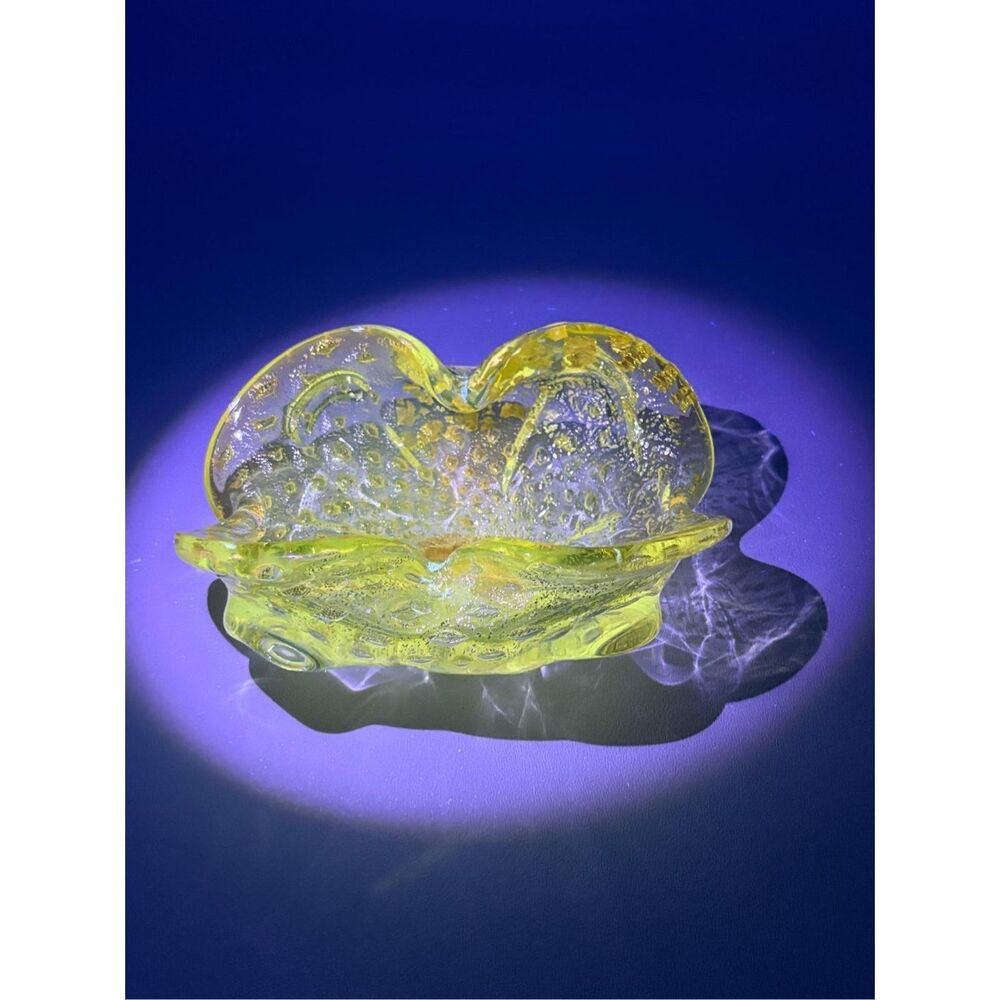 Vintage 1960s Murano Glass Bowl Candy Dish Opalescent Yellow Silver Flecks Italy